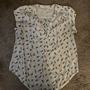 Lillian V-Neck Blouse (Feather Print)